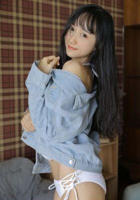 超碰人人爱我_720免费在线观看